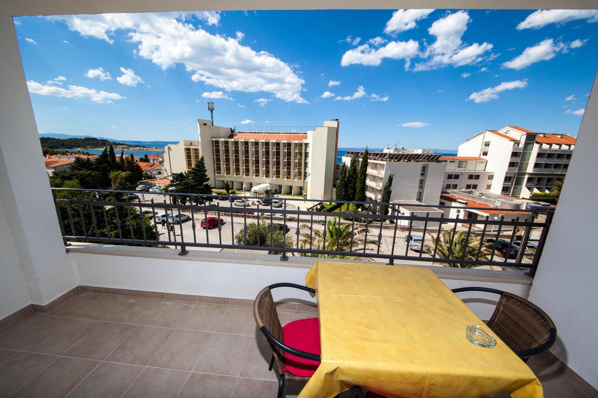 Apartments Kovacic Makarska Oda fotoğraf