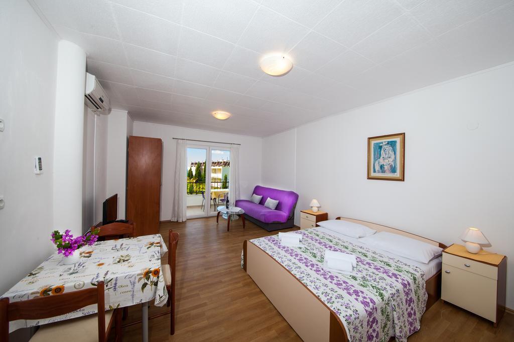 Apartments Kovacic Makarska Dış mekan fotoğraf