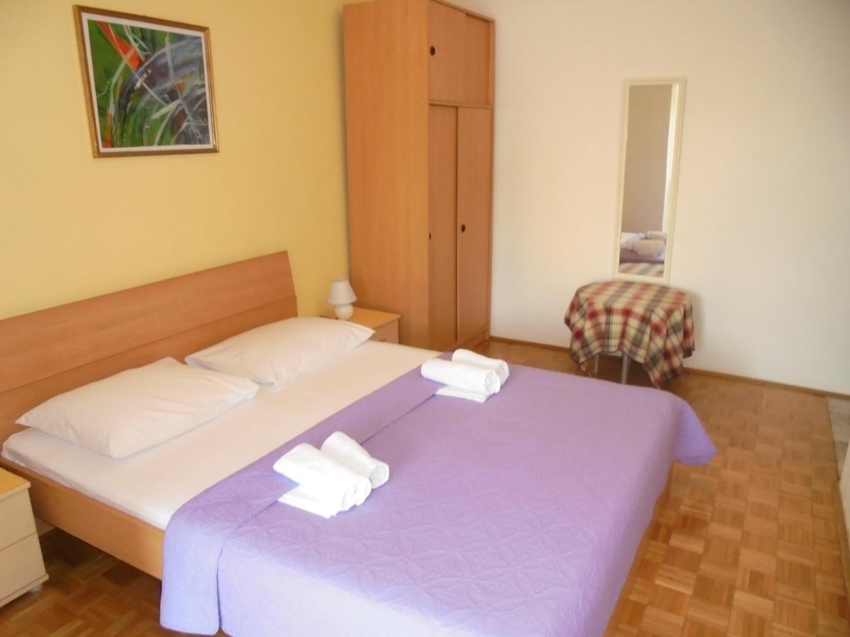 Apartments Kovacic Makarska Oda fotoğraf